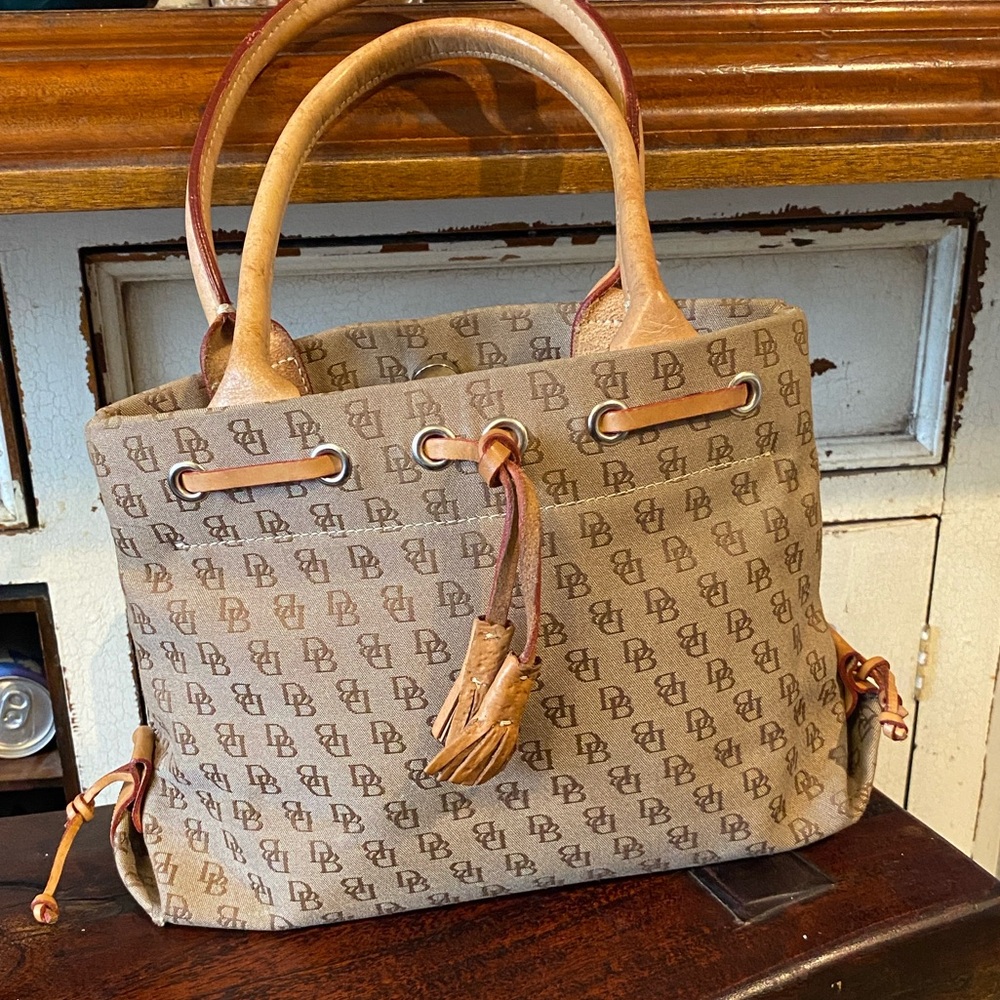 Vintage Dooney & Bourke Satchel Bag Small Authentic Signature Color Beige/Tan - Picture 2 of 11